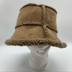Lands' End Hats for Women - Poshmark